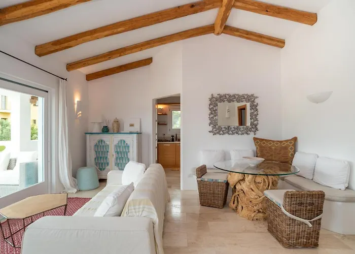 Appartement Charming House In San Pantaleo Olbia