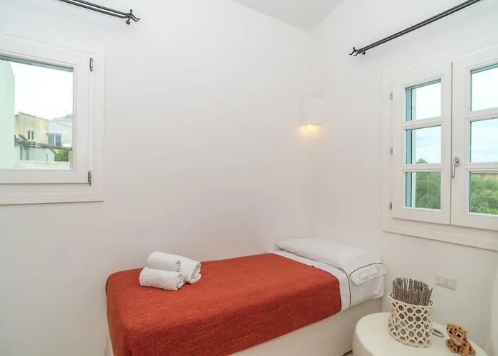 Charming House In San Pantaleo Appartement